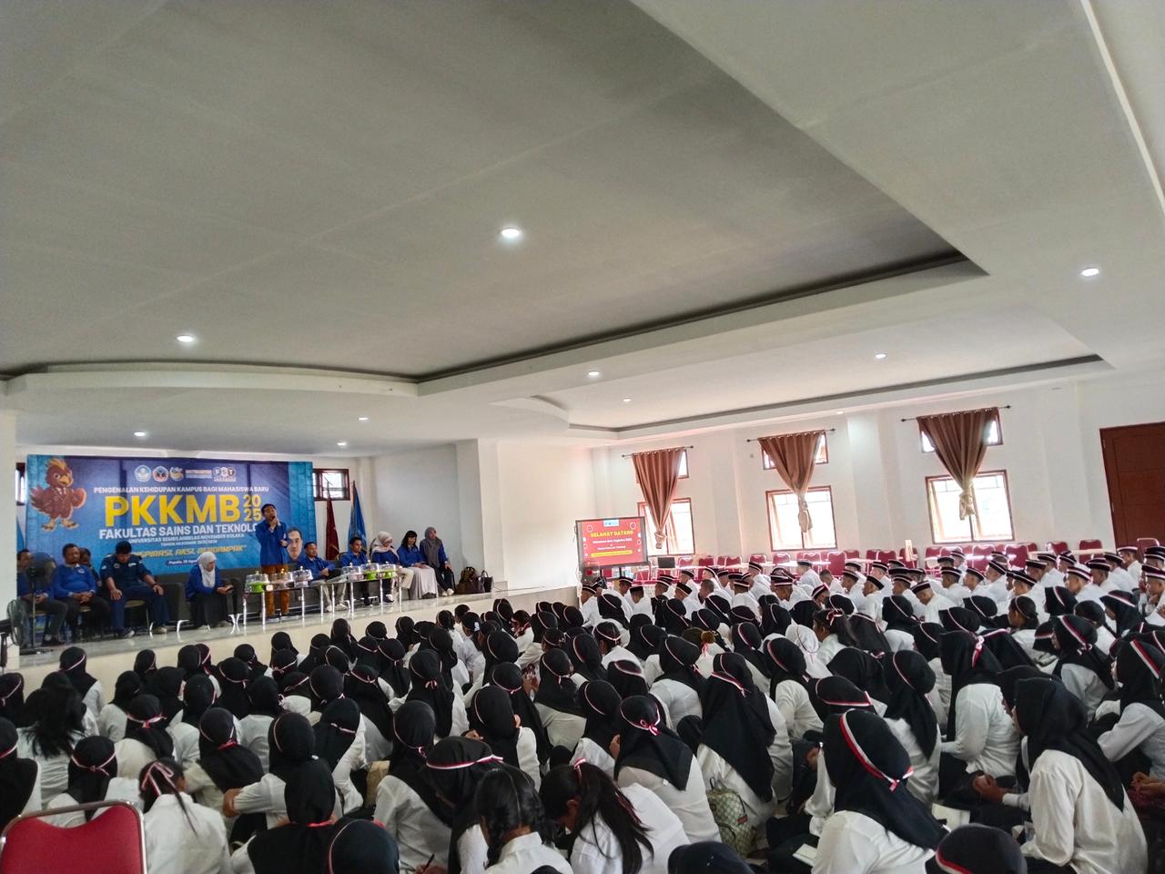 PKKMB 2025 Fakultas Sains dan Teknologi USN Kolaka